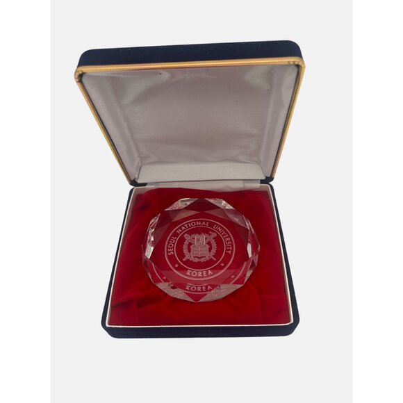 Seoul National University Other - Seoul National University South Korea Crystal Glass Paperweight With Box 3"
